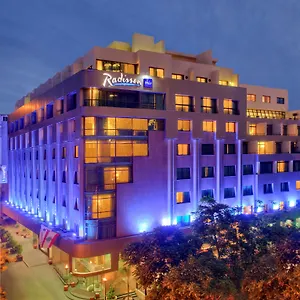 5* Otel Radisson Blu Martinez